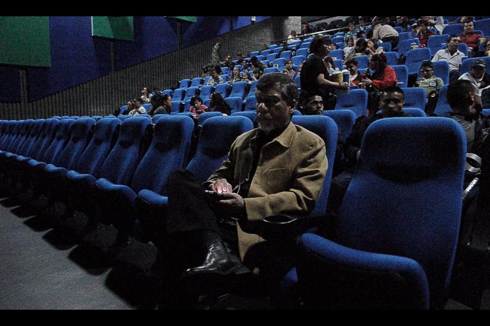 Así se traducen en Colombia películas para ciegos