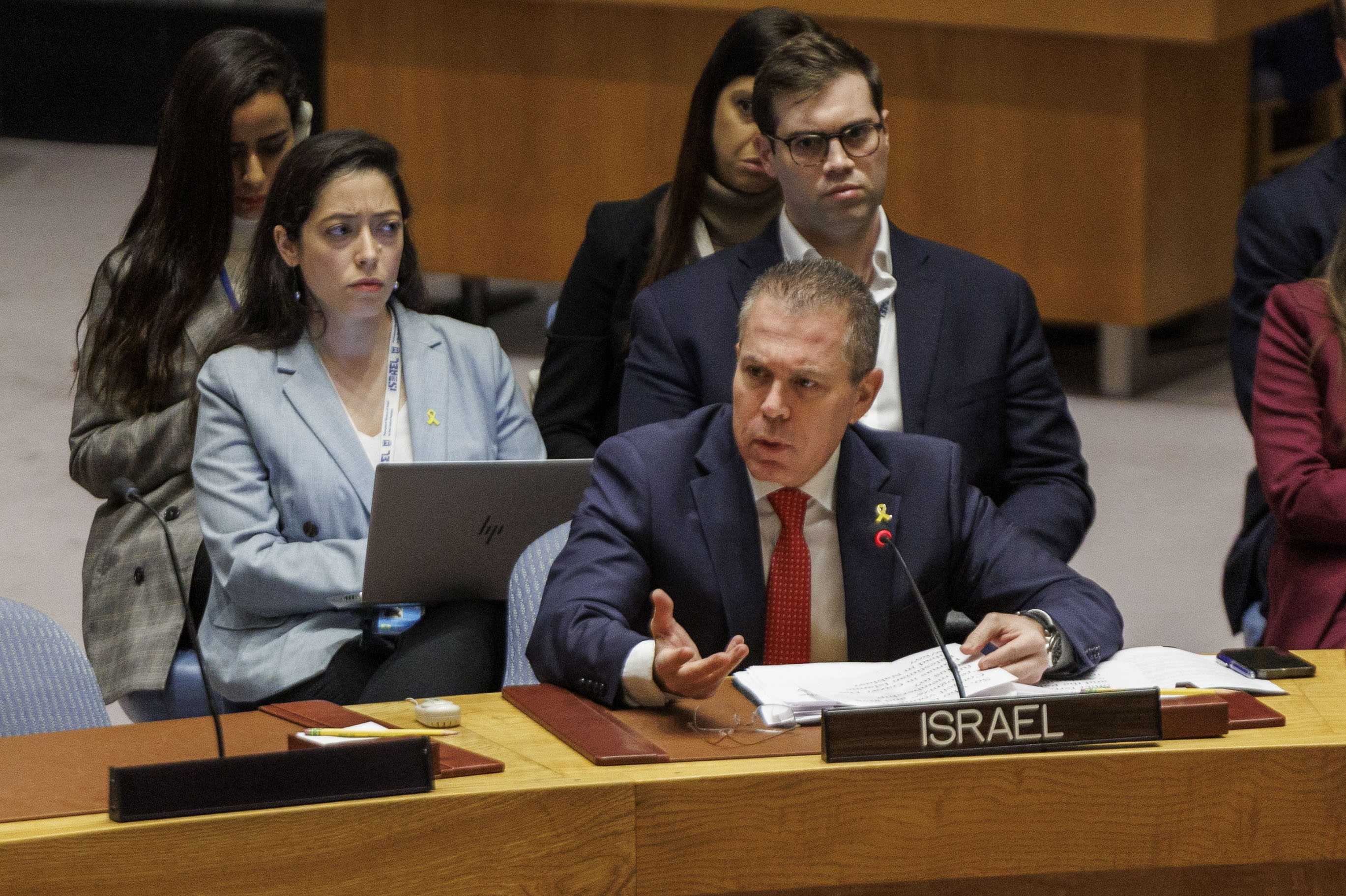 New York (United States), 18/04/2024.- Israel Ambassador Gilad Erdan speaks during a Security Council meeting at United Nations Headquarters in New York, New York, USA, 18 April 2024. (Nueva York) EFE/EPA/SARAH YENESEL