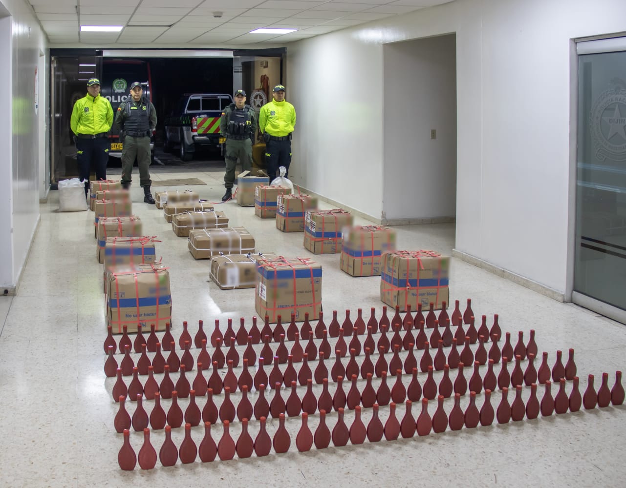Incautan una tonelada de insumos para explosivos, en Los Mártires y Fontibón