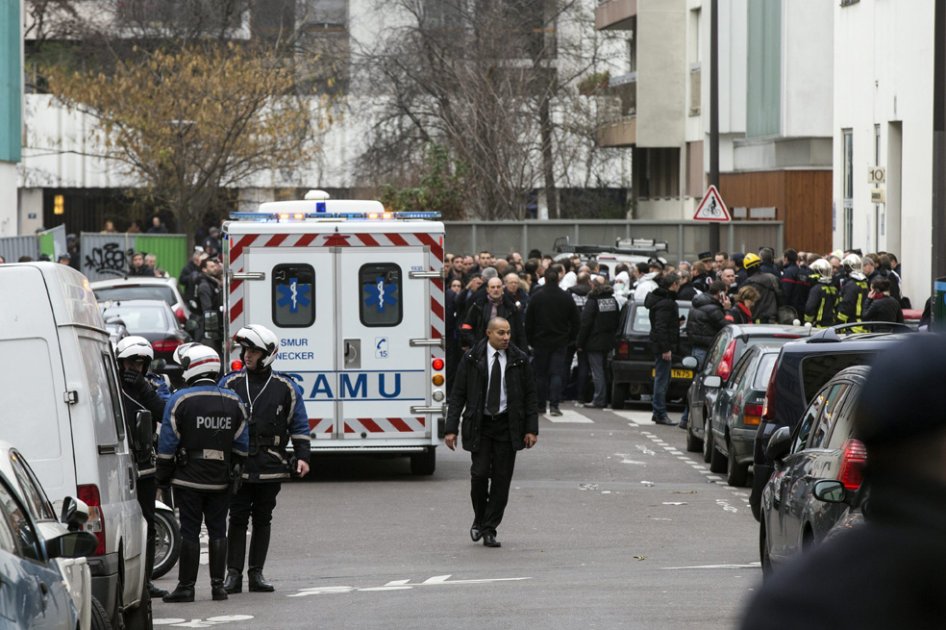 Alarma en Francia: doce muertos deja tiroteo en diario ‘Charlie Hebdo’