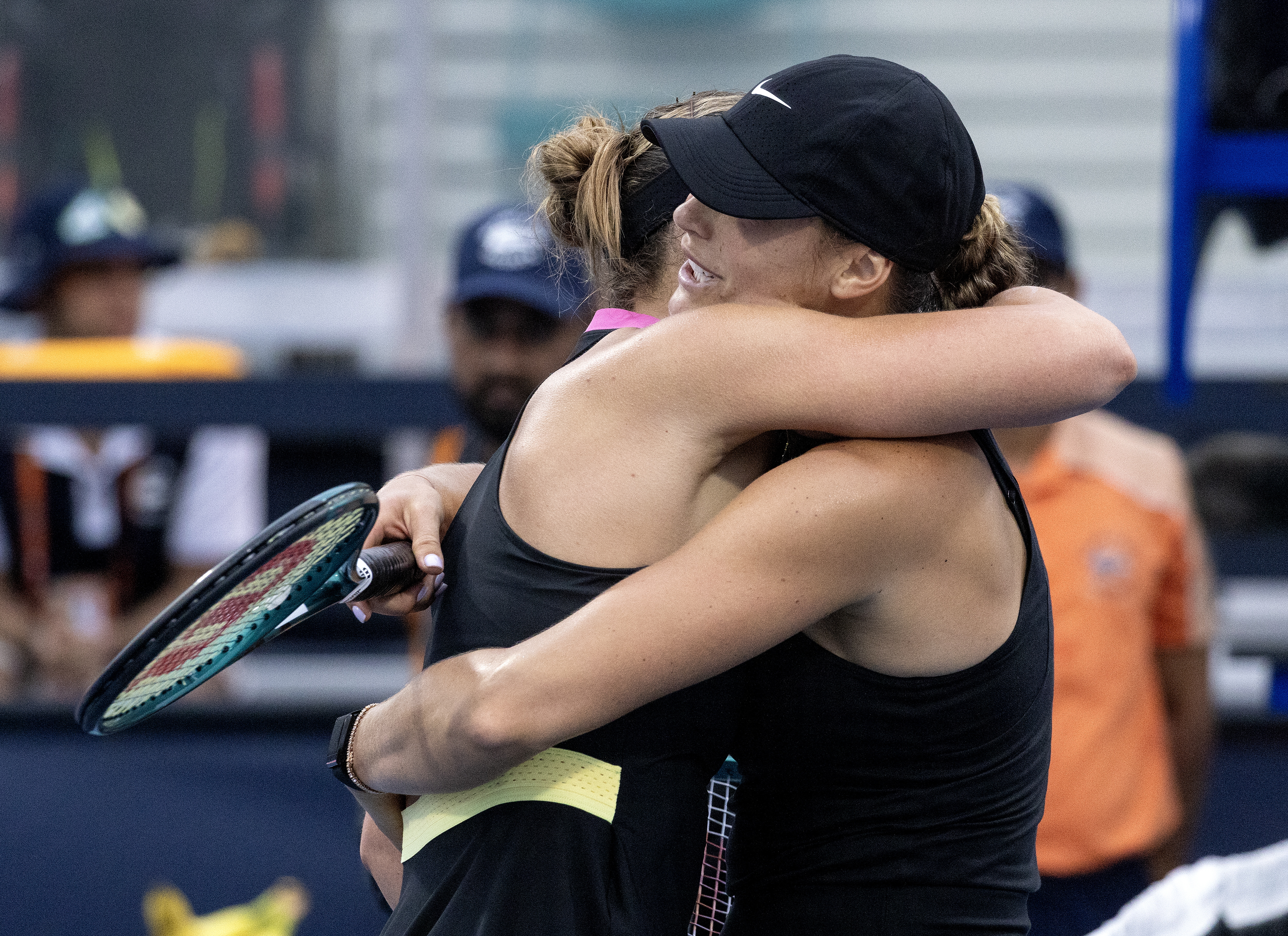 Sabalenka superó un emotivo debut en Miami ante su amiga Badosa