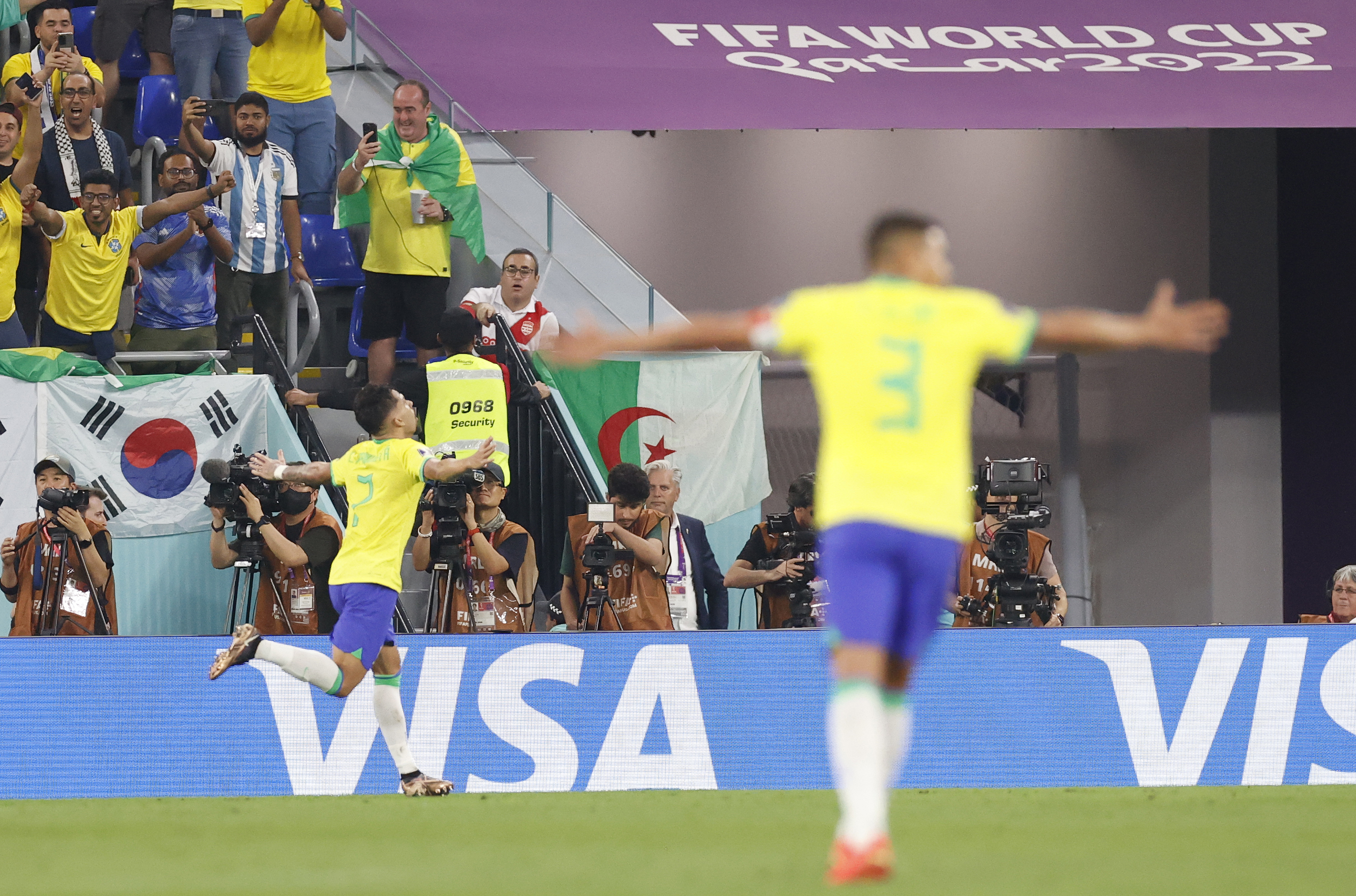 Video: baile de Paquetá, así celebró, por fin, el cuarto gol de Brasil