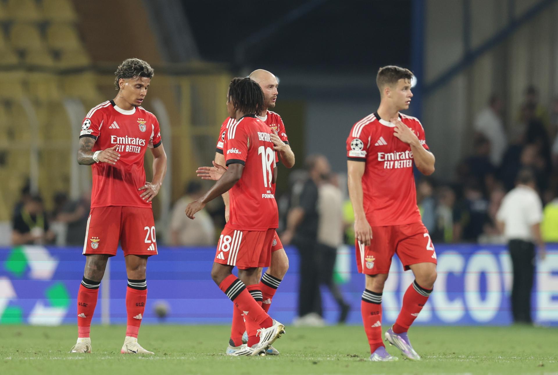 Fenerbahçe y Benfica empataron 0-0 en Champions: Ríos y Durán tuvieron minutos