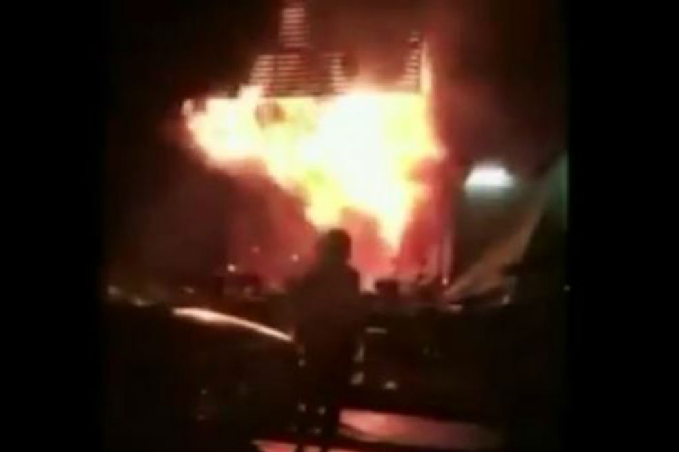 Al menos 18 muertos por incendio de un karaoke en China