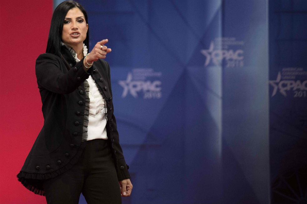 Dana Loesch, la nueva (y temida) cara de la Asociación del Rifle en EE.UU.