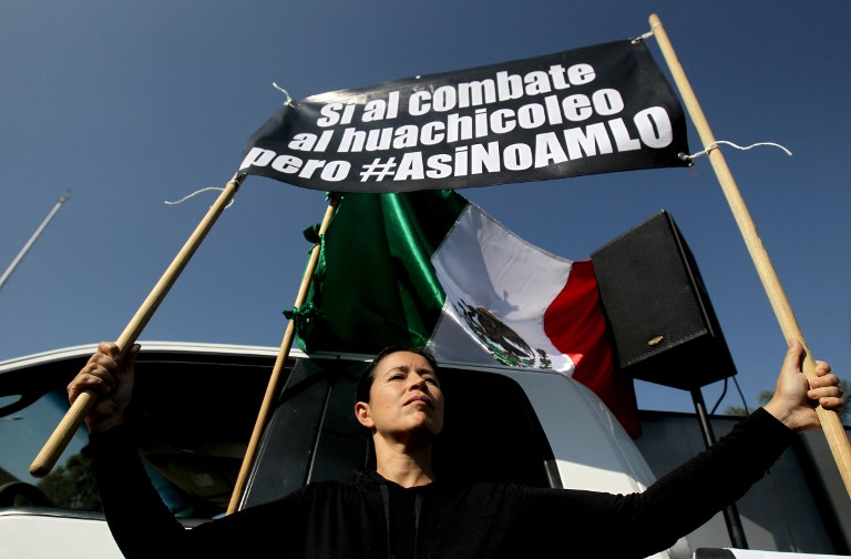La criticada estrategia del gobierno de México contra el robo de gasolina
