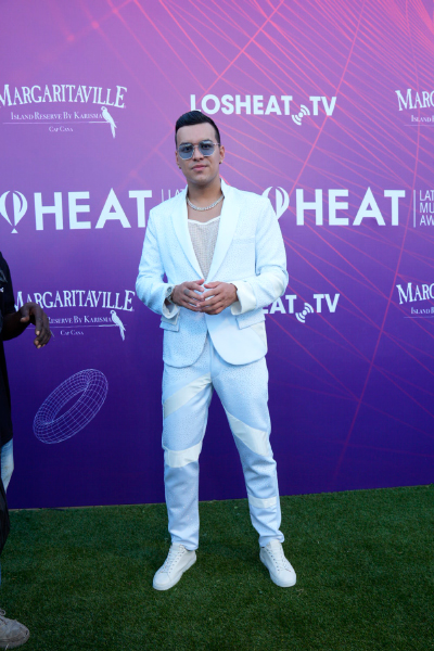 Alfombra verde de los Premios Heat 2023 desde Cap Cana.