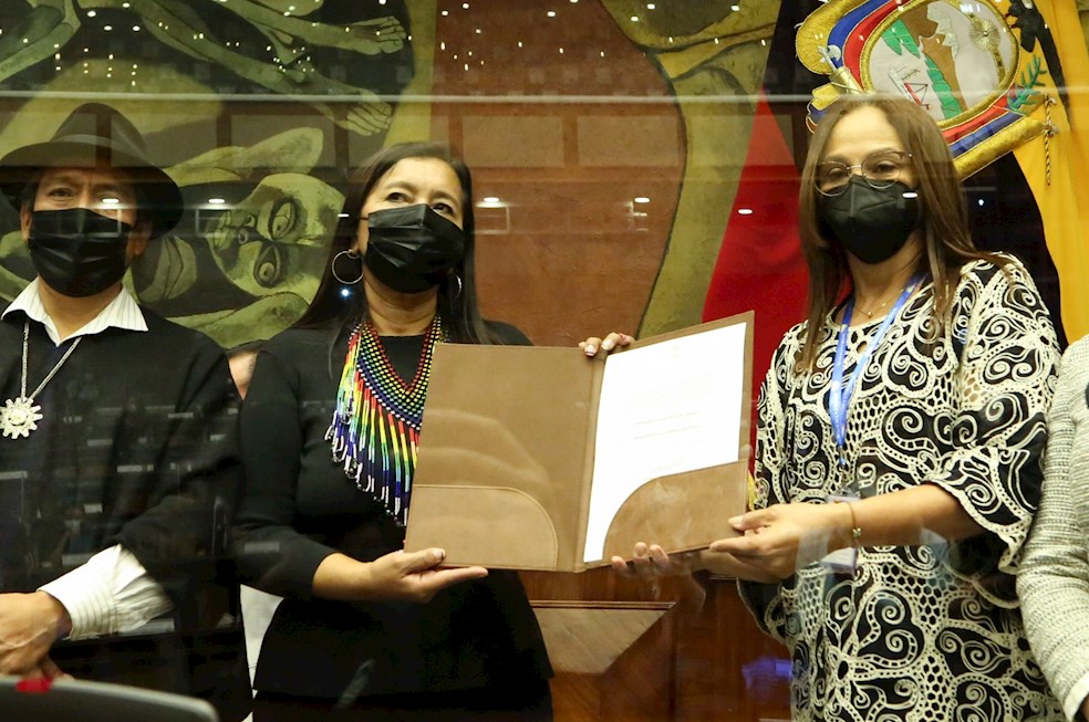 Partido indígena gana presidencia del Parlamento de Ecuador