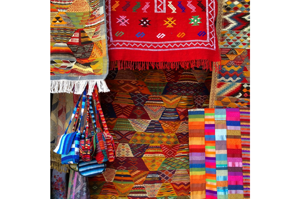 Tercer salón de exposición utilitaria «Arte & Textiles» en el Club El Nogal