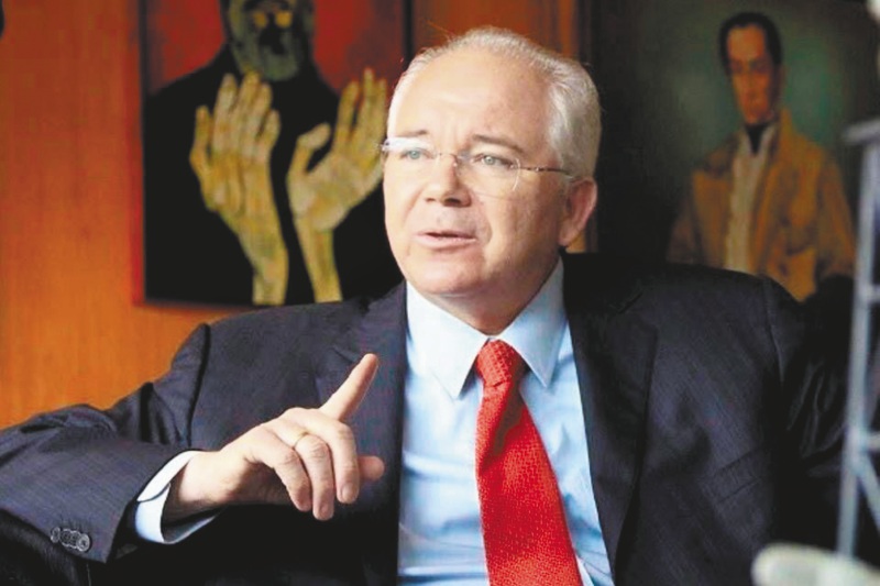 Expresidente de PDVSA tras orden de captura: “hay operación política en mi contra”