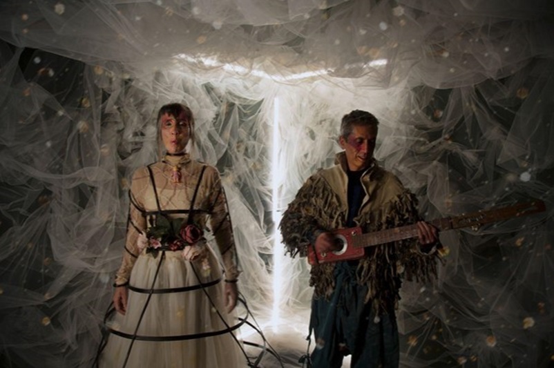 “Meditacielo”, el nuevo video de Aterciopelados