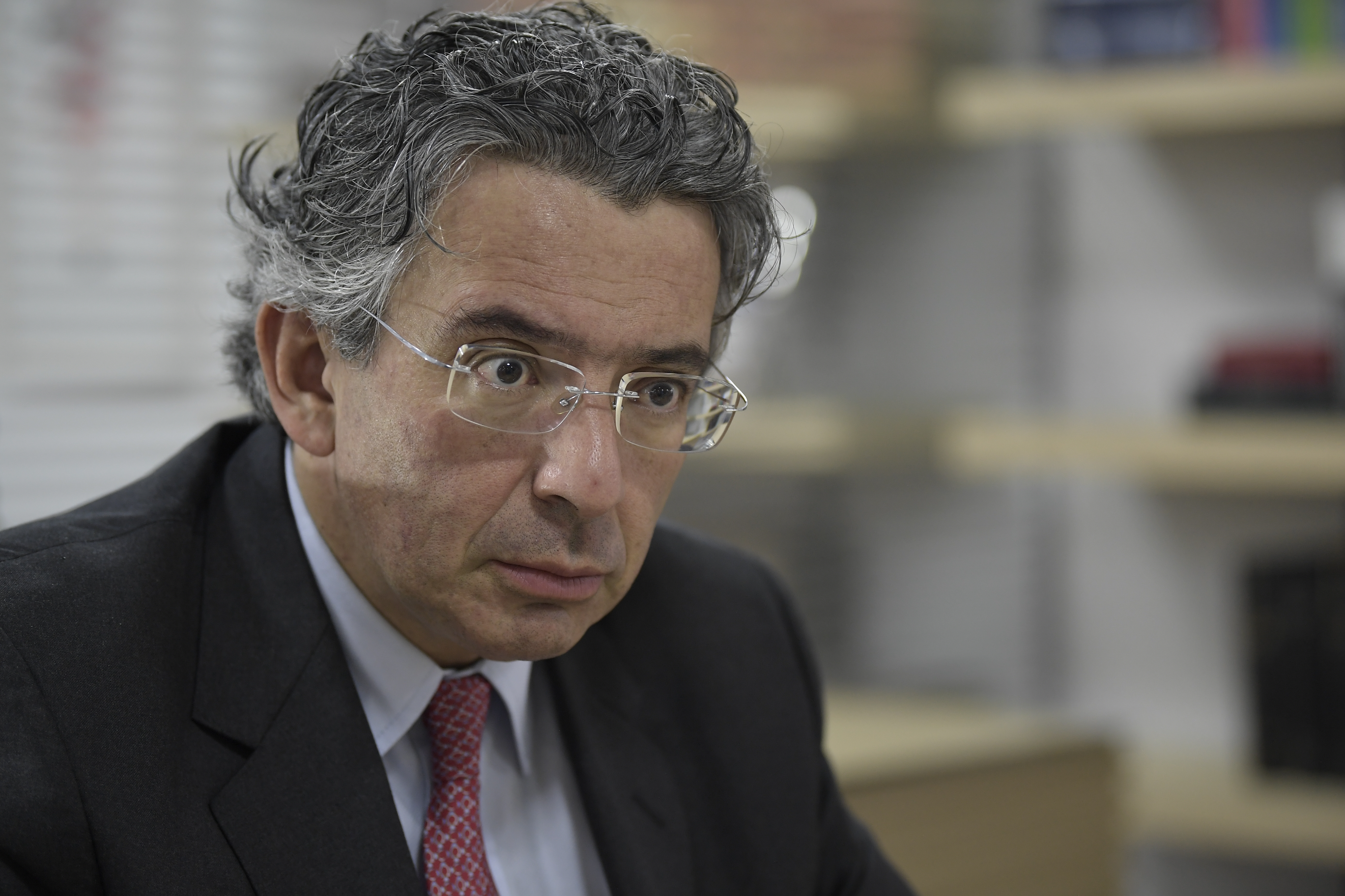 Enrique Gómez Martínez, “vuelve la mula al trigo”