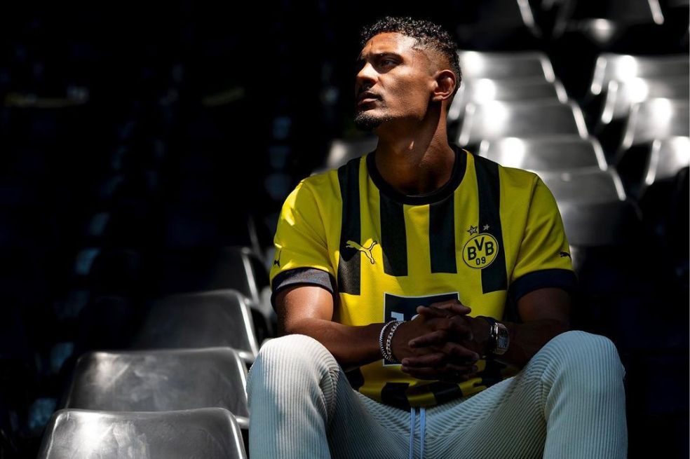 Jugador del Borussia Dortmund fue diagnosticado con cáncer testicular