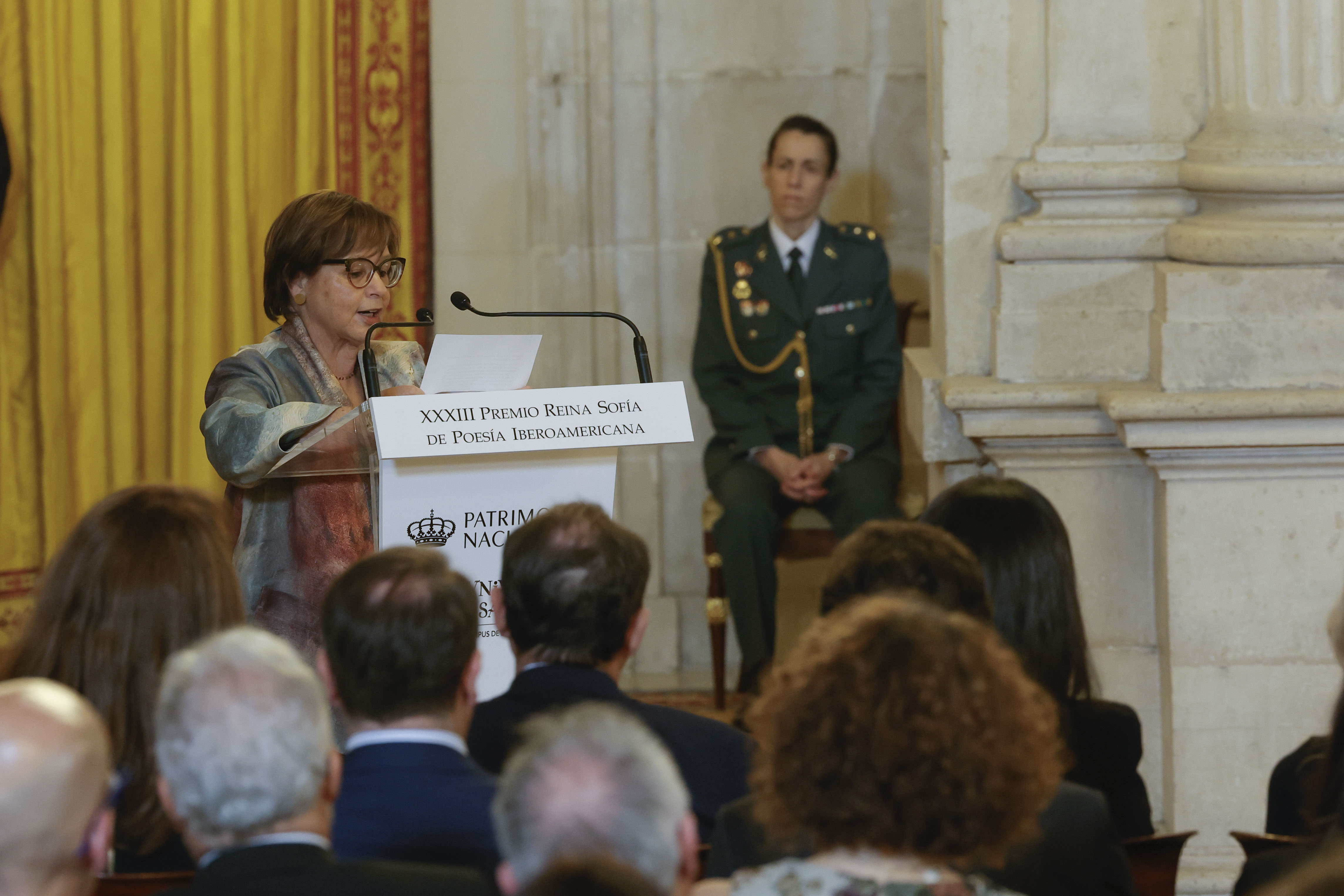 Piedad Bonnett: “Mi poesía está atravesada por el dolor de un país violento”