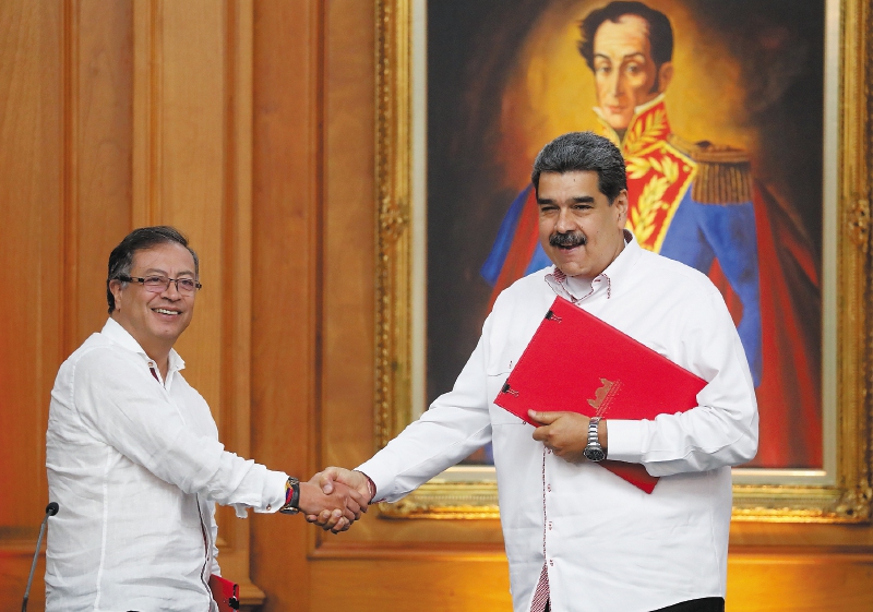 Petro dijo que habrá gas de Venezuela en Colombia y desató críticas de la oposición