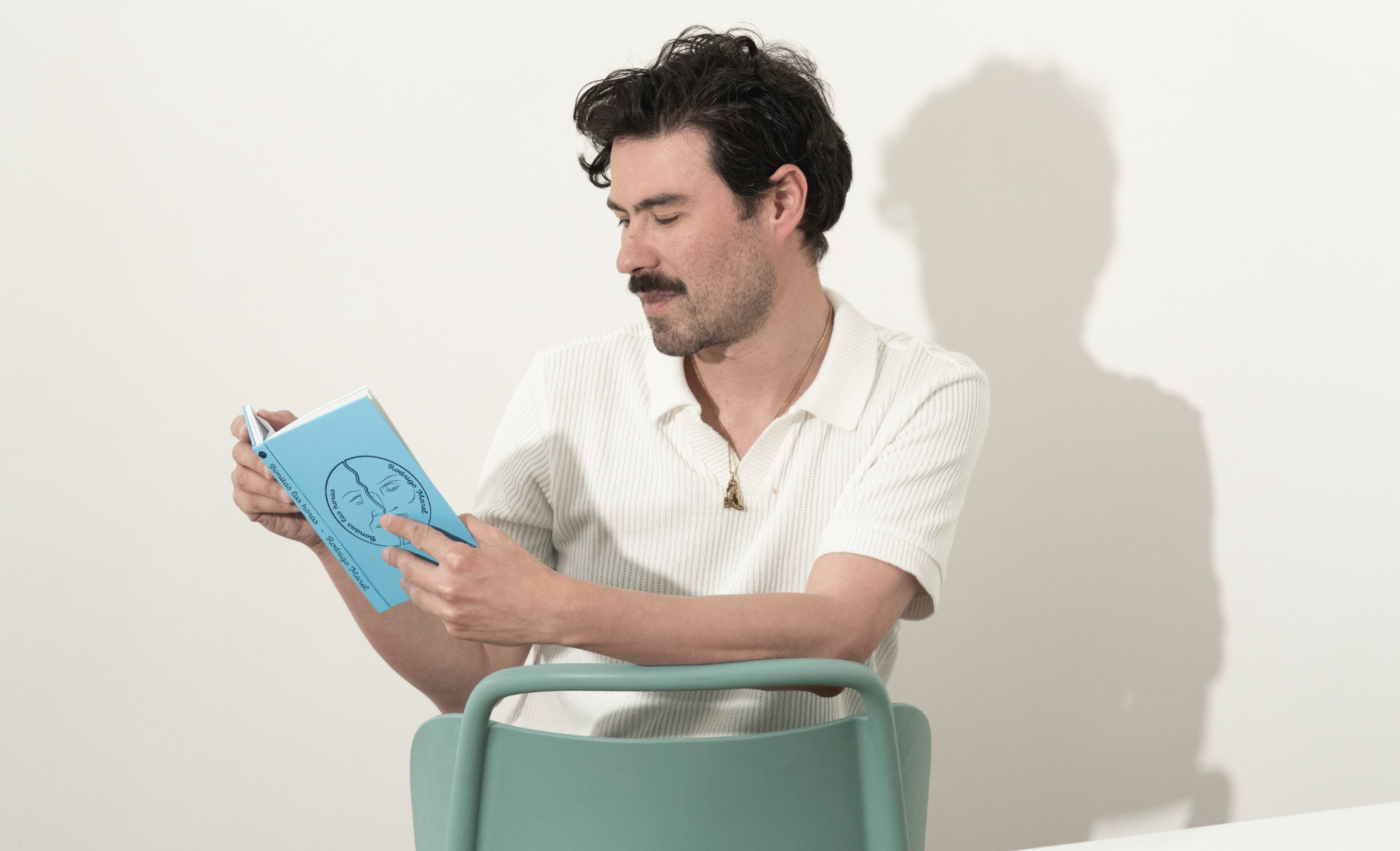 Rodrigo Marel presenta ‘Bonitas las Horas’, un homenaje al amor y sus facetas