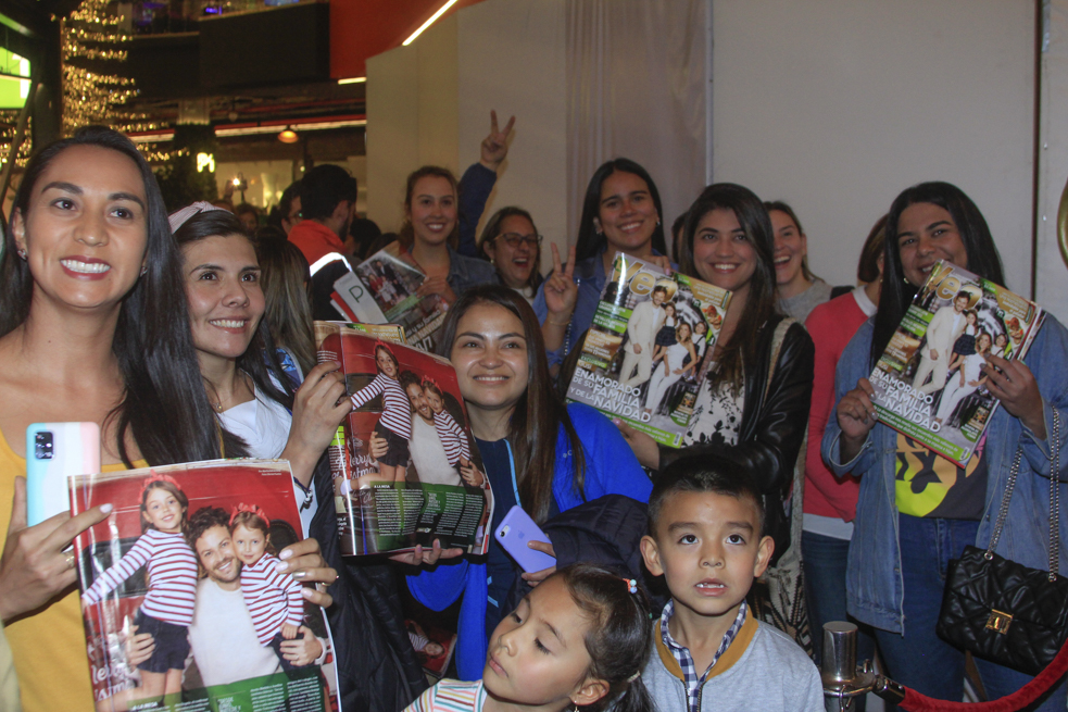 Firma de autógrafos Gusi centro comercial Santa Fe
