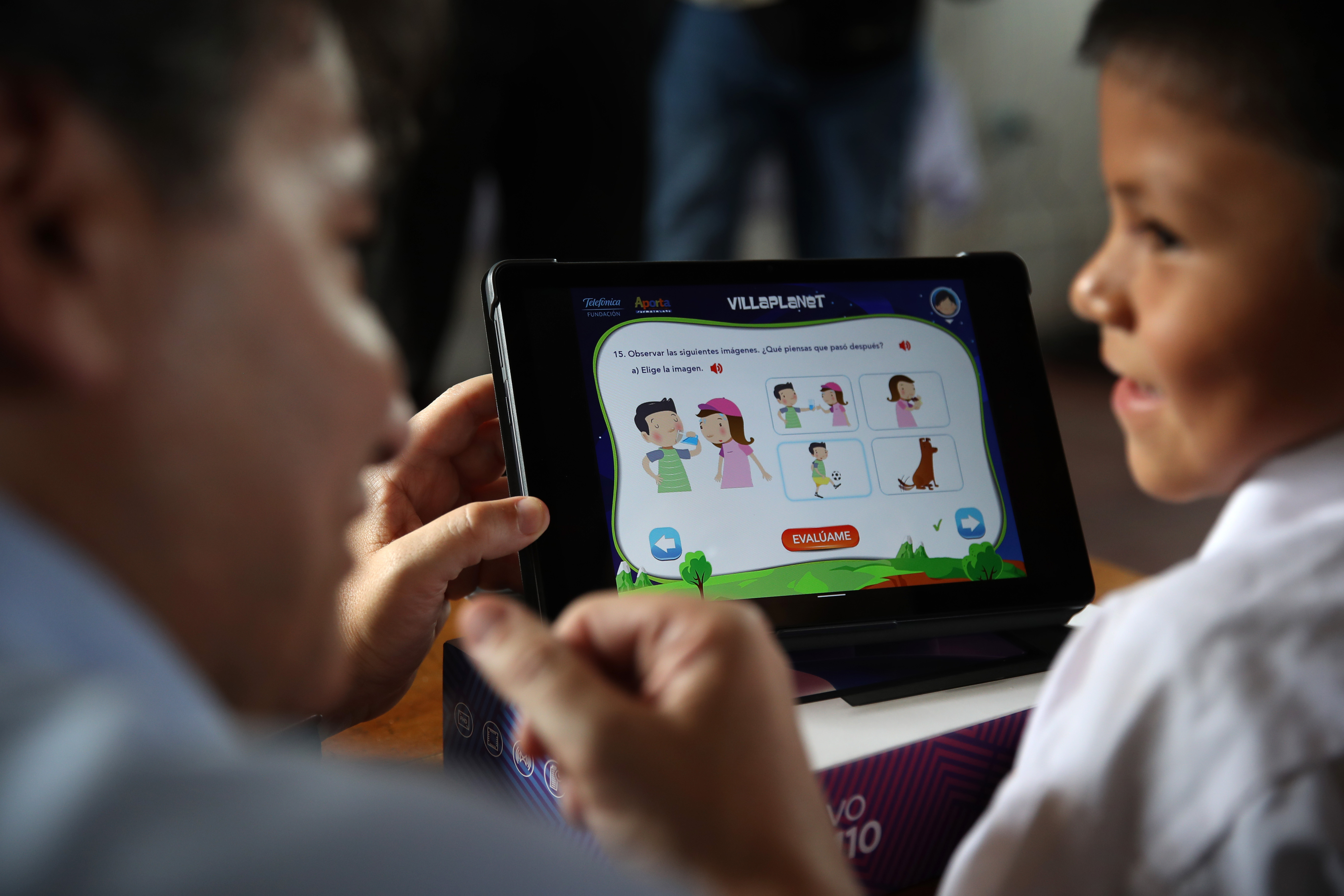 Trabajo infantil en Colombia disminuye, pero aún afecta a más de 300.000 menores