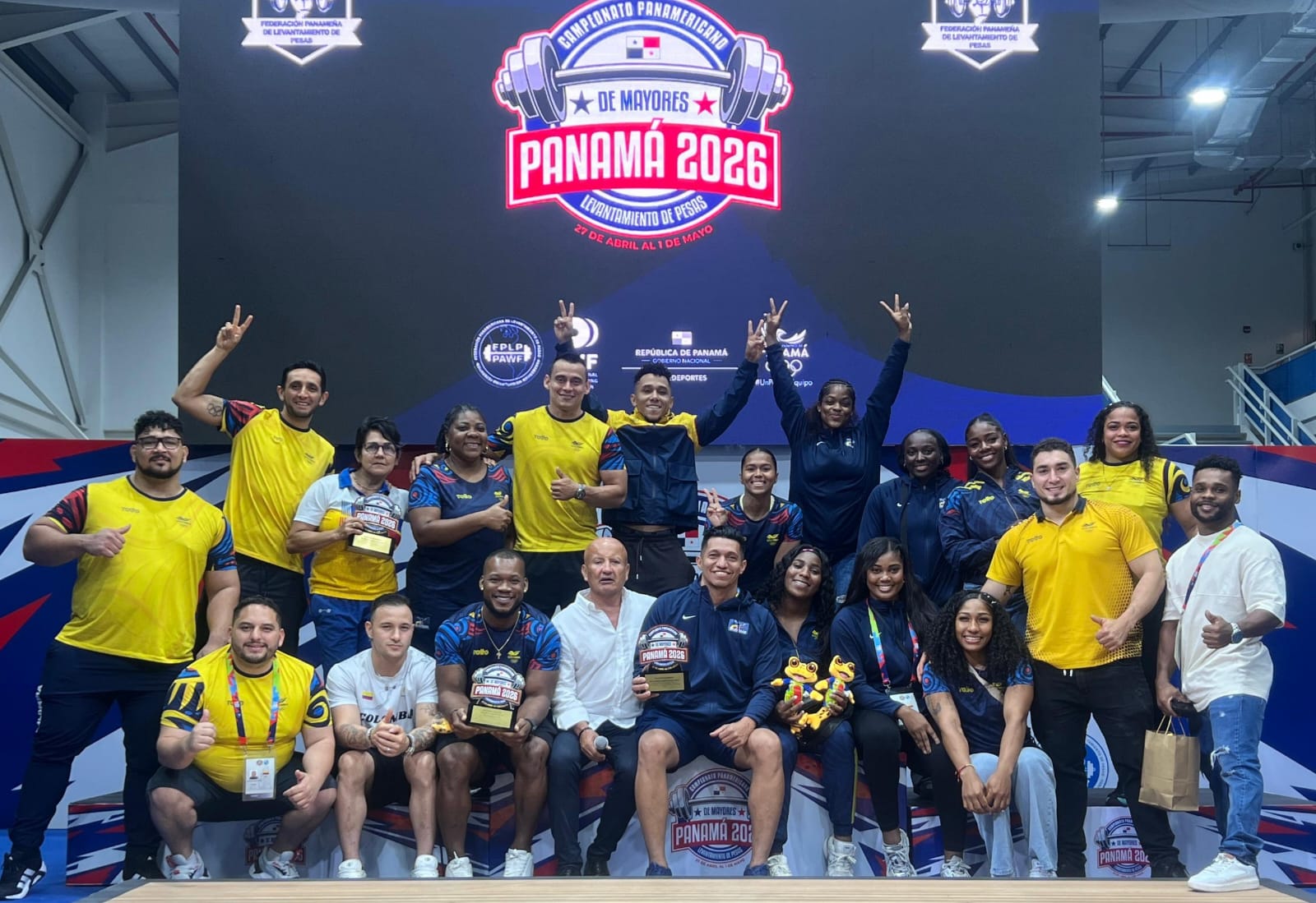 Delegación colombiana en el Campeonato Panamericano de Levantamiento de Pesas Panamá 2026.