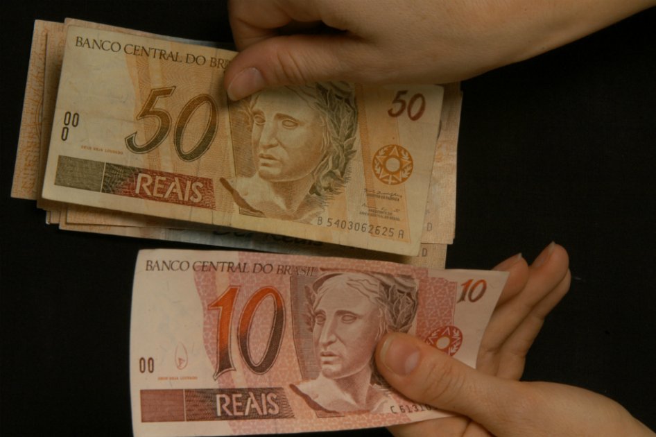 Mora por US$25.000 millones indica que economía brasileña está en problemas