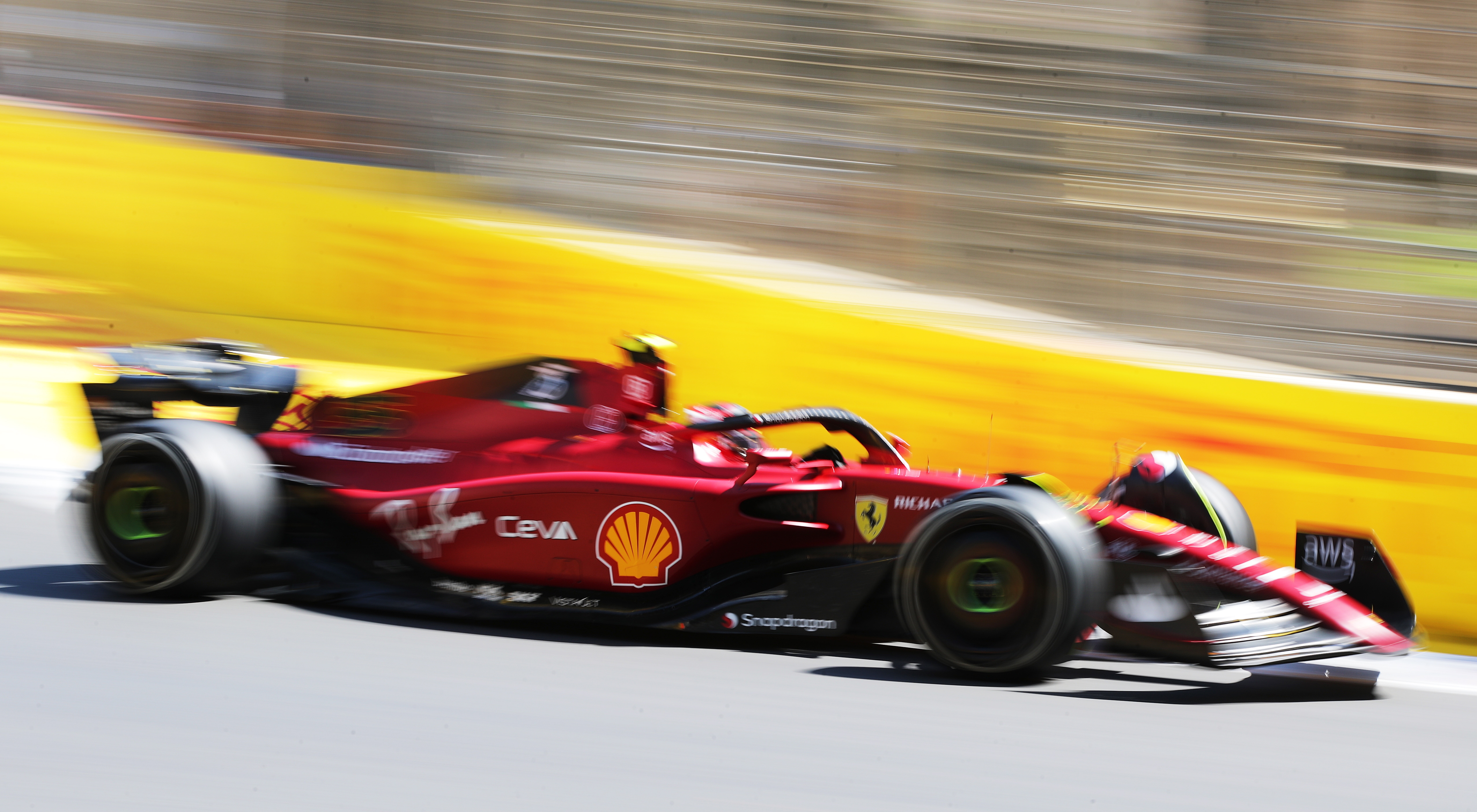 Fórmula 1: Charles Leclerc saldrá primero tras ganar la ‘pole’ en Azerbaiyán