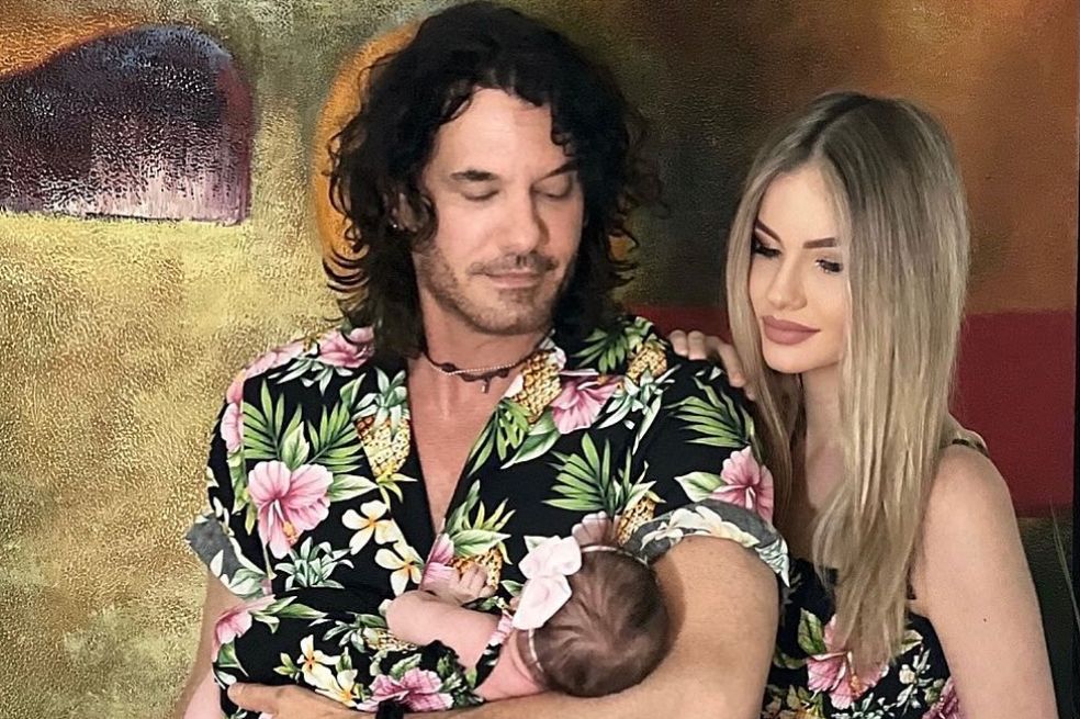 Foto: Mario Cimarro celebró el primer mes de su hija compartiendo su nombre