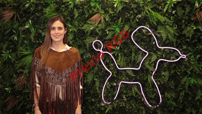 Manuela Sánchez, liderando una tienda para mascotas