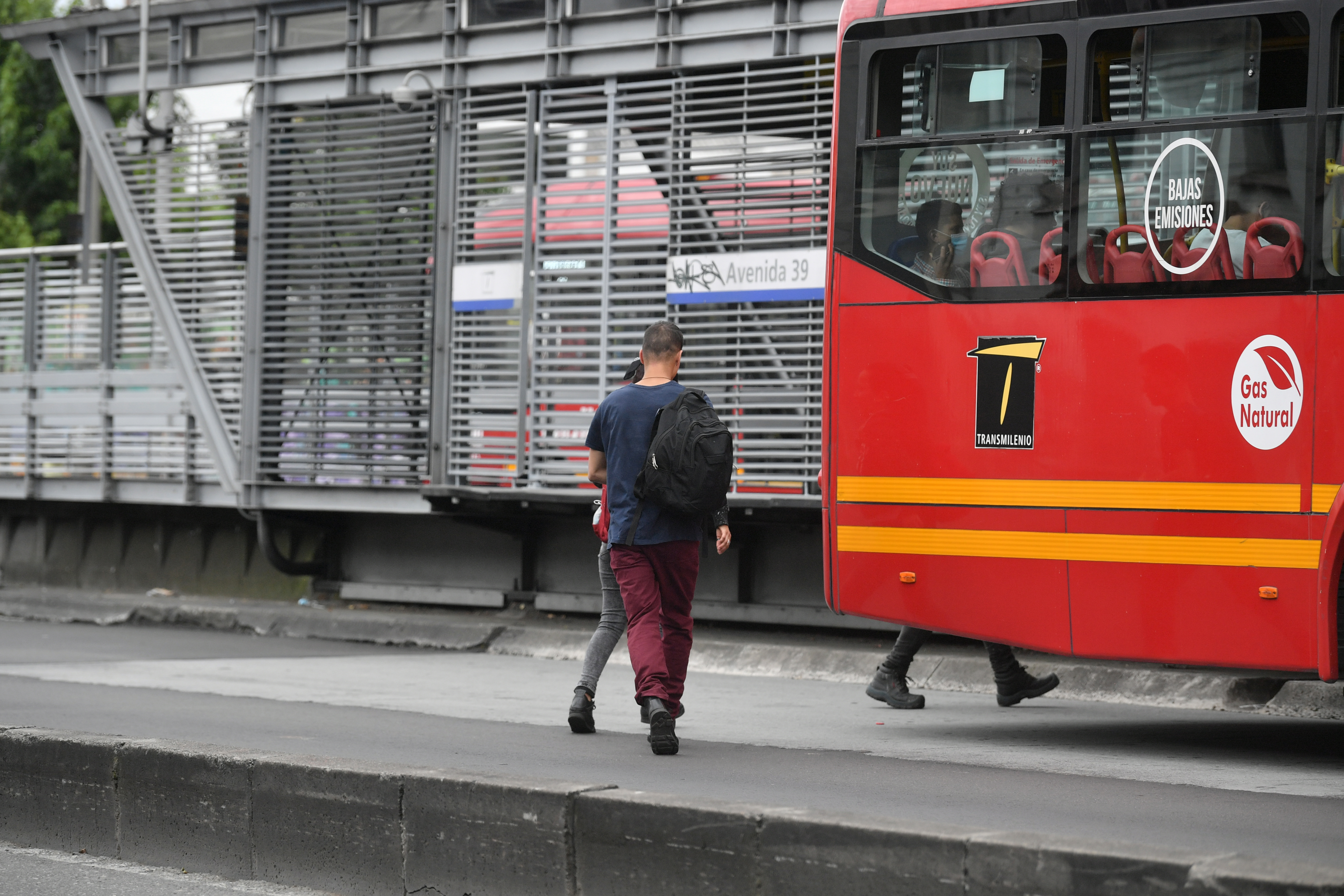 Se reducen los colados en Transmilenio, pero ¿a qué precio?