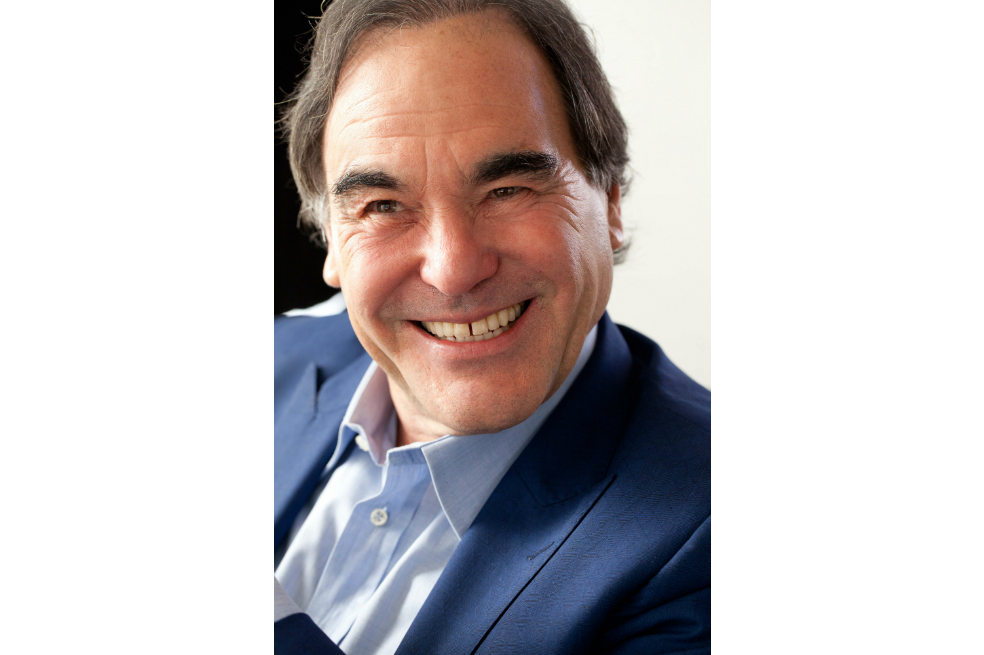 Oliver Stone: «Las personas que están haciendo algo por Colombia, son asesinadas»