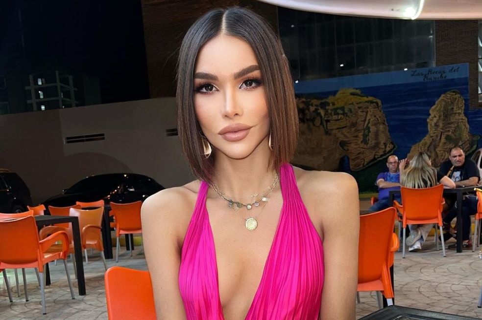 En redes sociales se oficializó la postulación de Sofía Salomón al certamen de Miss Venezuela. Sería la primera mujer trans en participar en el certamen.