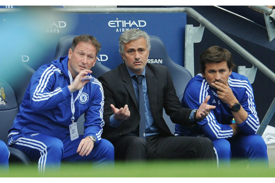 Mourinho señala a siete jugadores como responsables del mal momento del Chelsea