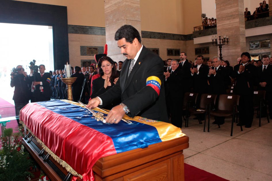 Chávez: Embalsamar un cuerpo es «una cosa macabra»