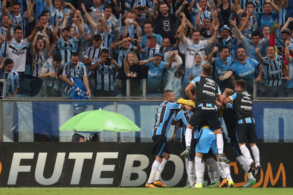 Gremio empató y asume el liderato parcial de su grupo