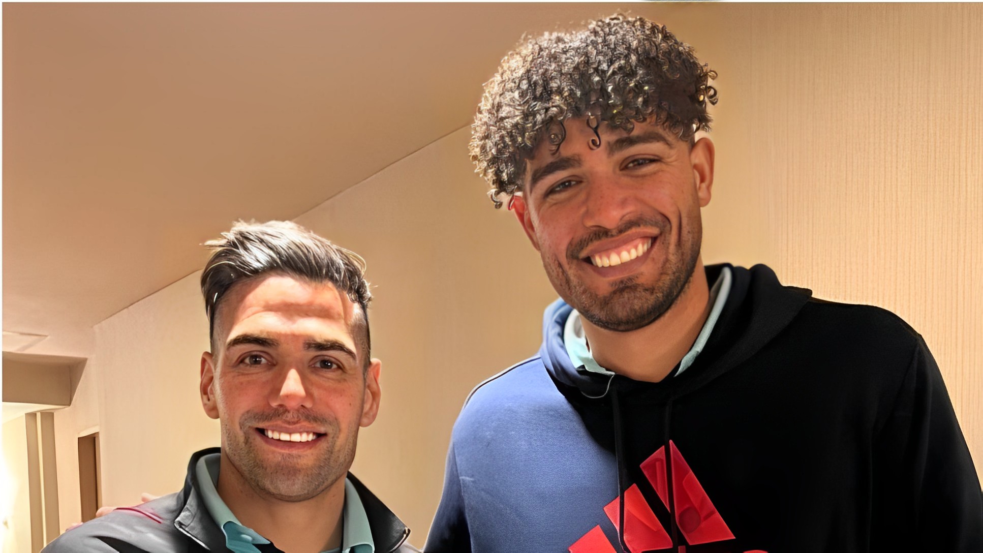 Foto de Montero y Falcao con la camiseta de Millonarios ilusionó a los hinchas