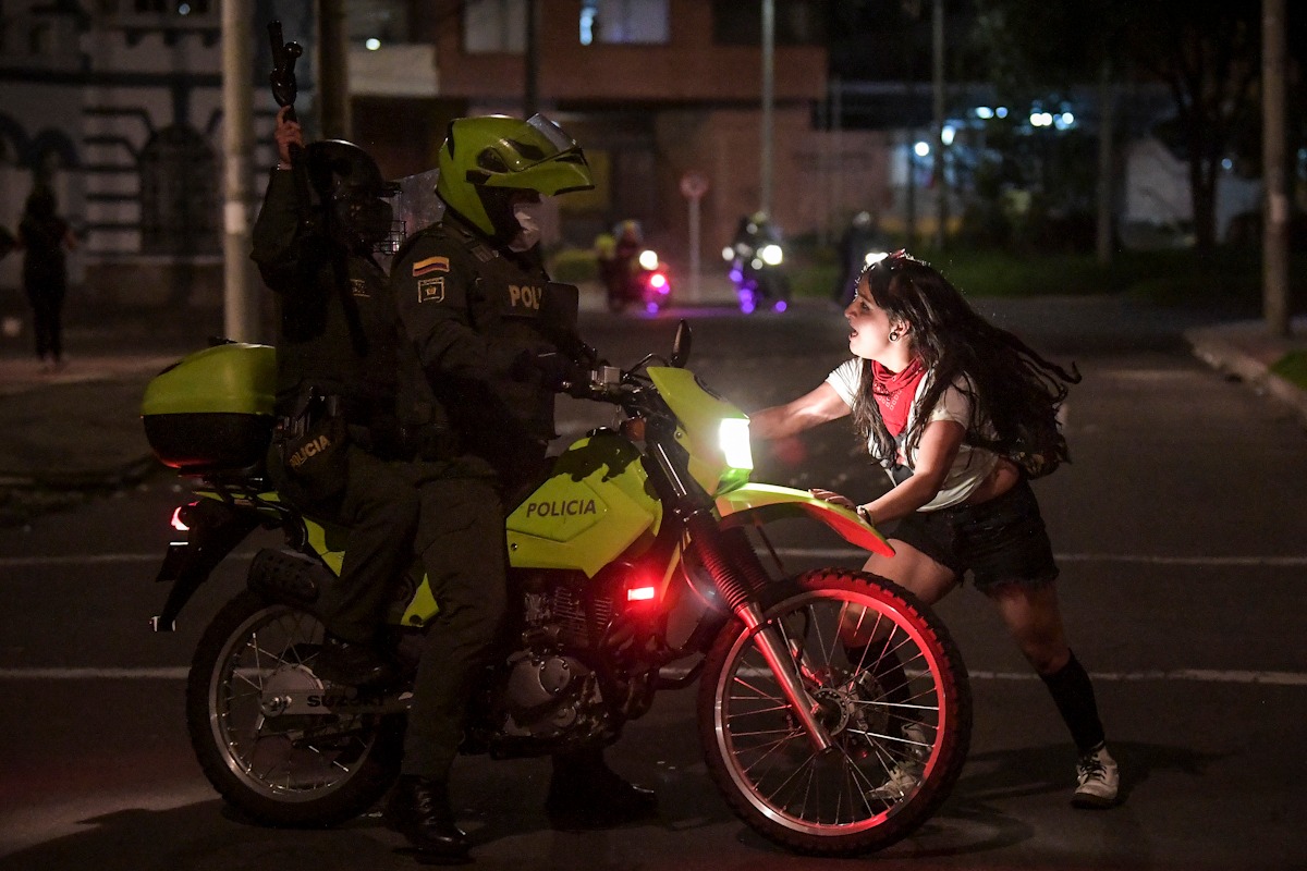 Investigar hechos “para-policiales” y otras peticiones de la Veeduría tras las protestas en Bogotá