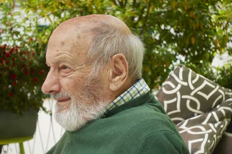 Murió Attilio Cassinelli, autor e ilustrador de literatura infantil, a sus 100 años