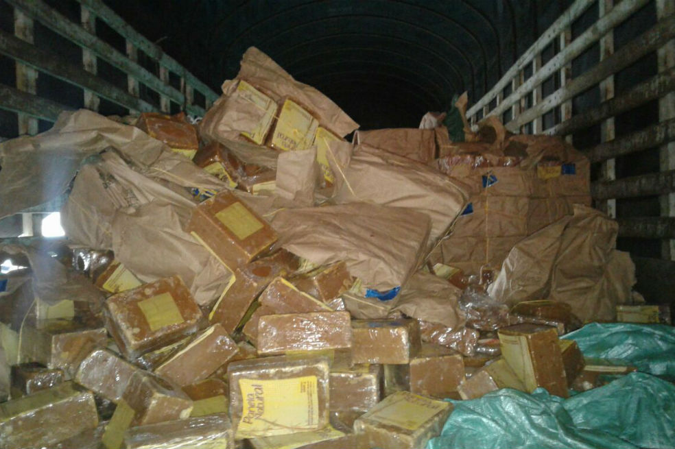 Por irregularidades, decomisan y destruyen tonelada y media de panela en Bogotá