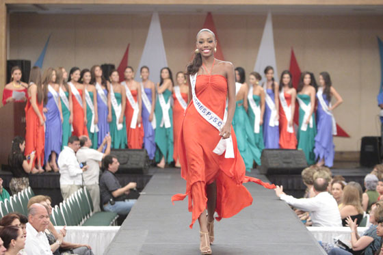 ¿Quiénes escogerán a la nueva Miss Colombia?