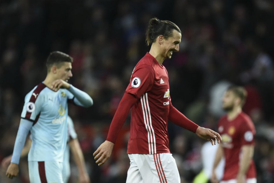 Manchester United no pasó del empate ante el Burnley en Old Trafford