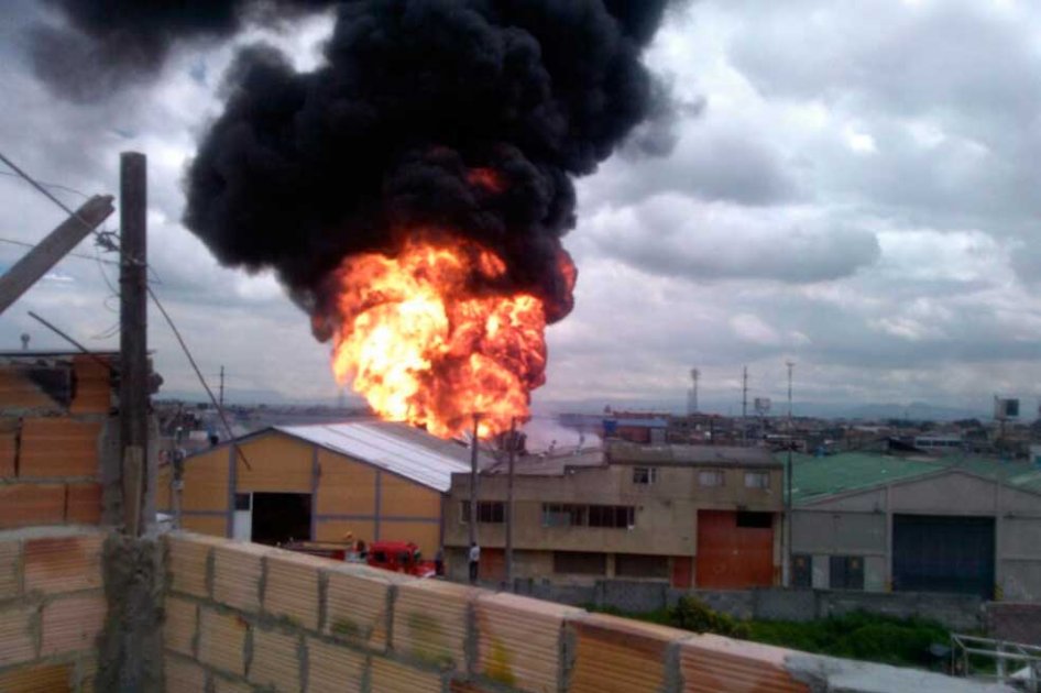 Incendio en el sur de Bogotá deja siete heridos