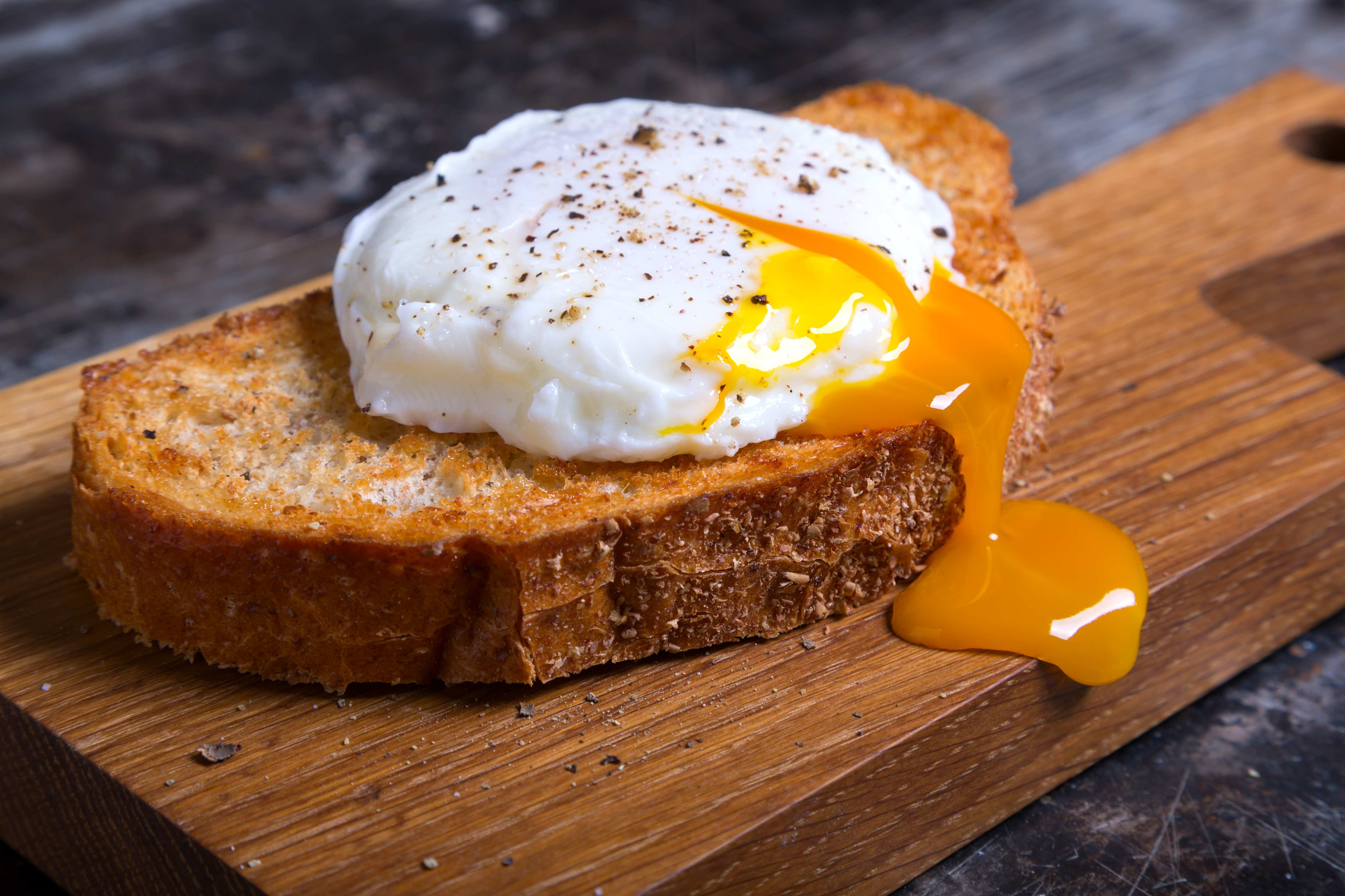 Recetas: así se preparan los huevos pochados