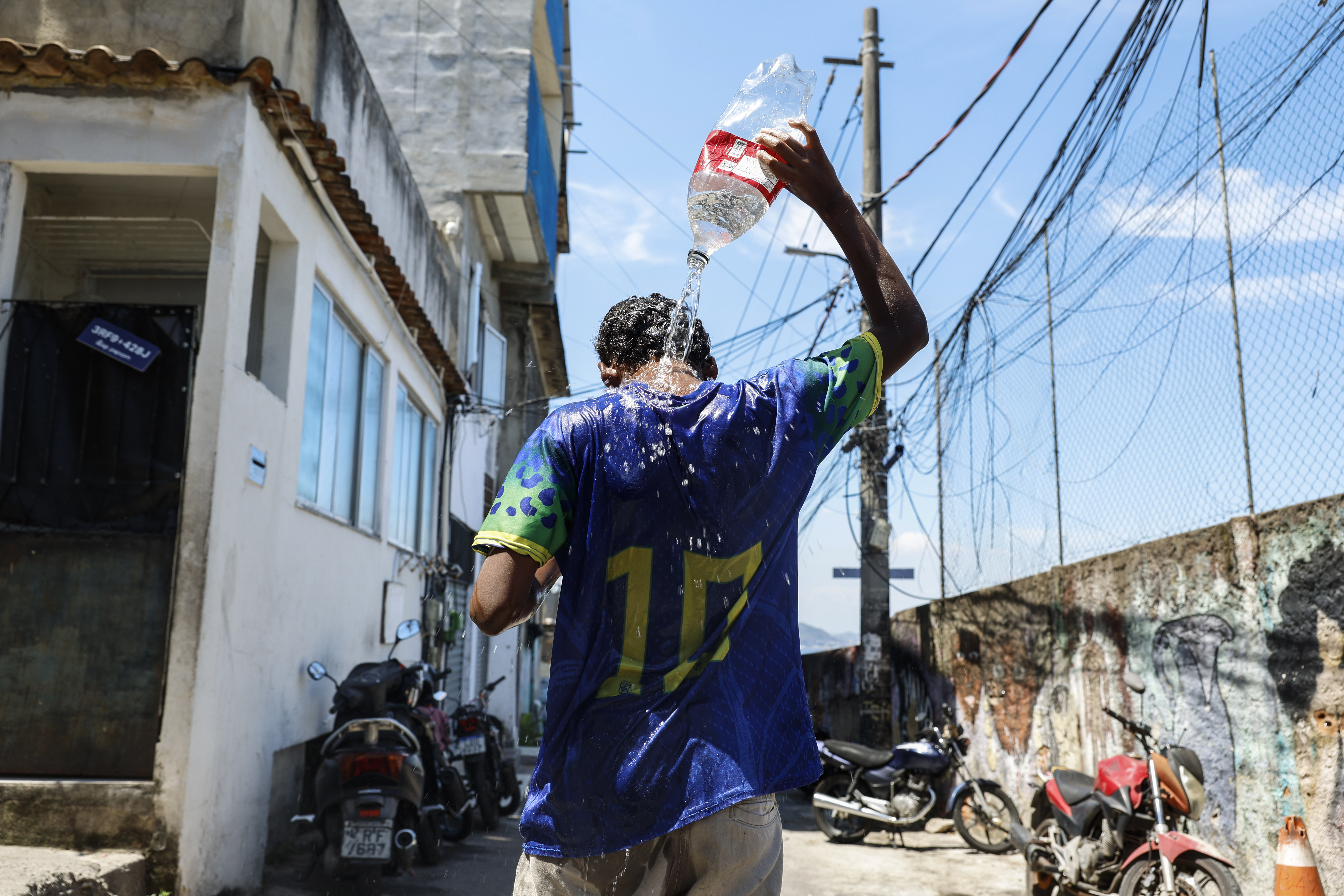 En marzo, la temperatura global se mantuvo en niveles históricamente altos
