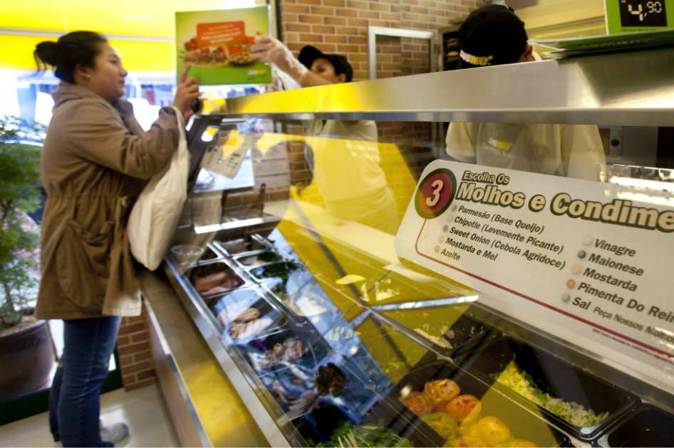 Por la reforma tributaria, Subway dice que podría cerrar 200 locales