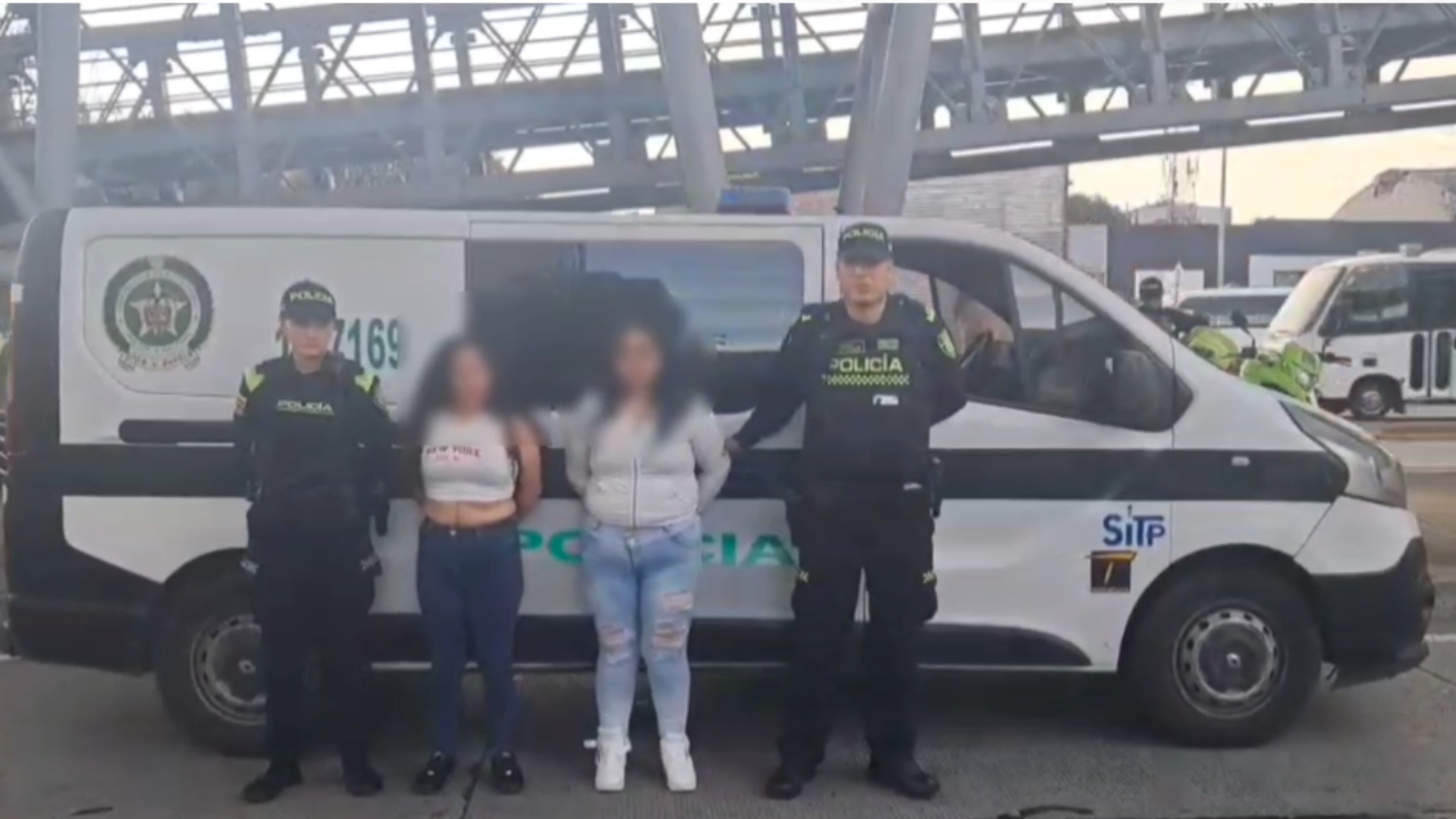 Cayeron ‘Las Cosquilleras’, delincuentes dedicadas al robo en Transmilenio