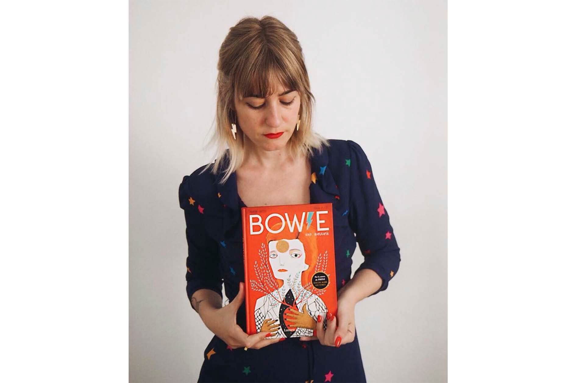 Algunos trazos de la vida en Marte (Sobre el libro «Bowie, una biografía»)