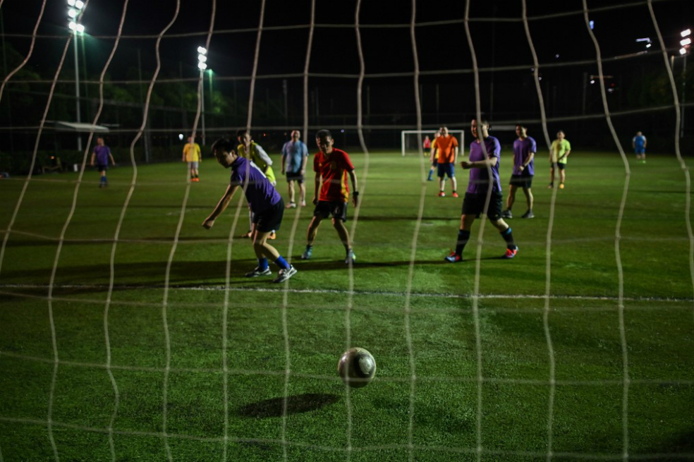 El renacer del fútbol en la ciudad donde se originó la pandemia