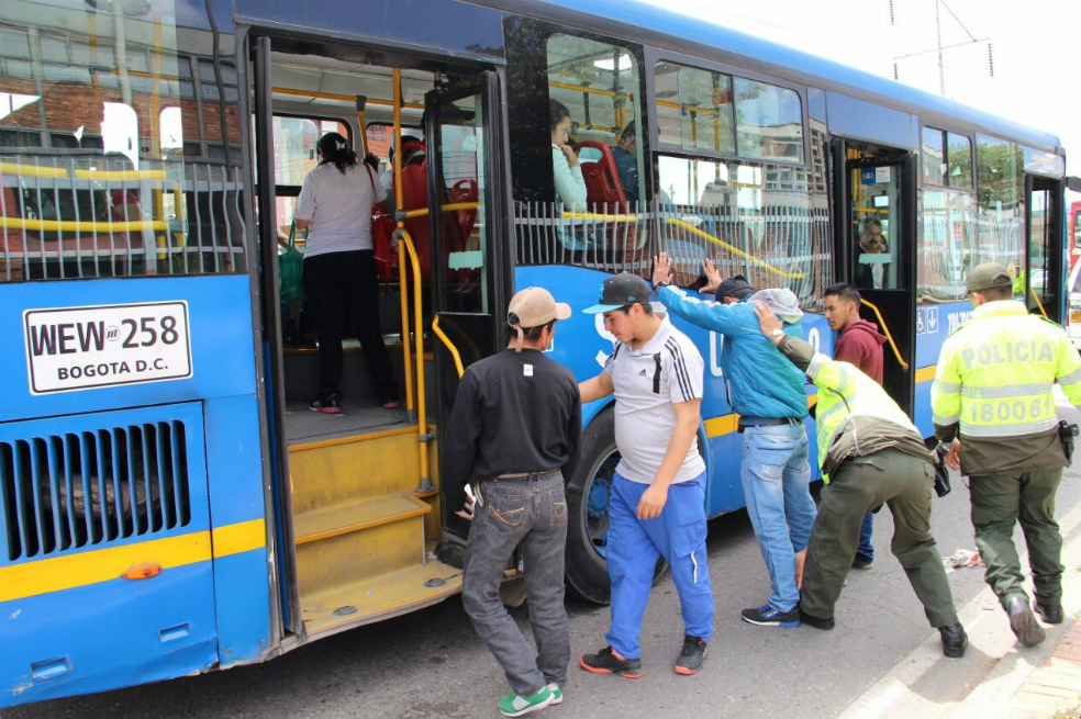 San Cristóbal y Santa Fe: zonas de peligro para buses del SITP