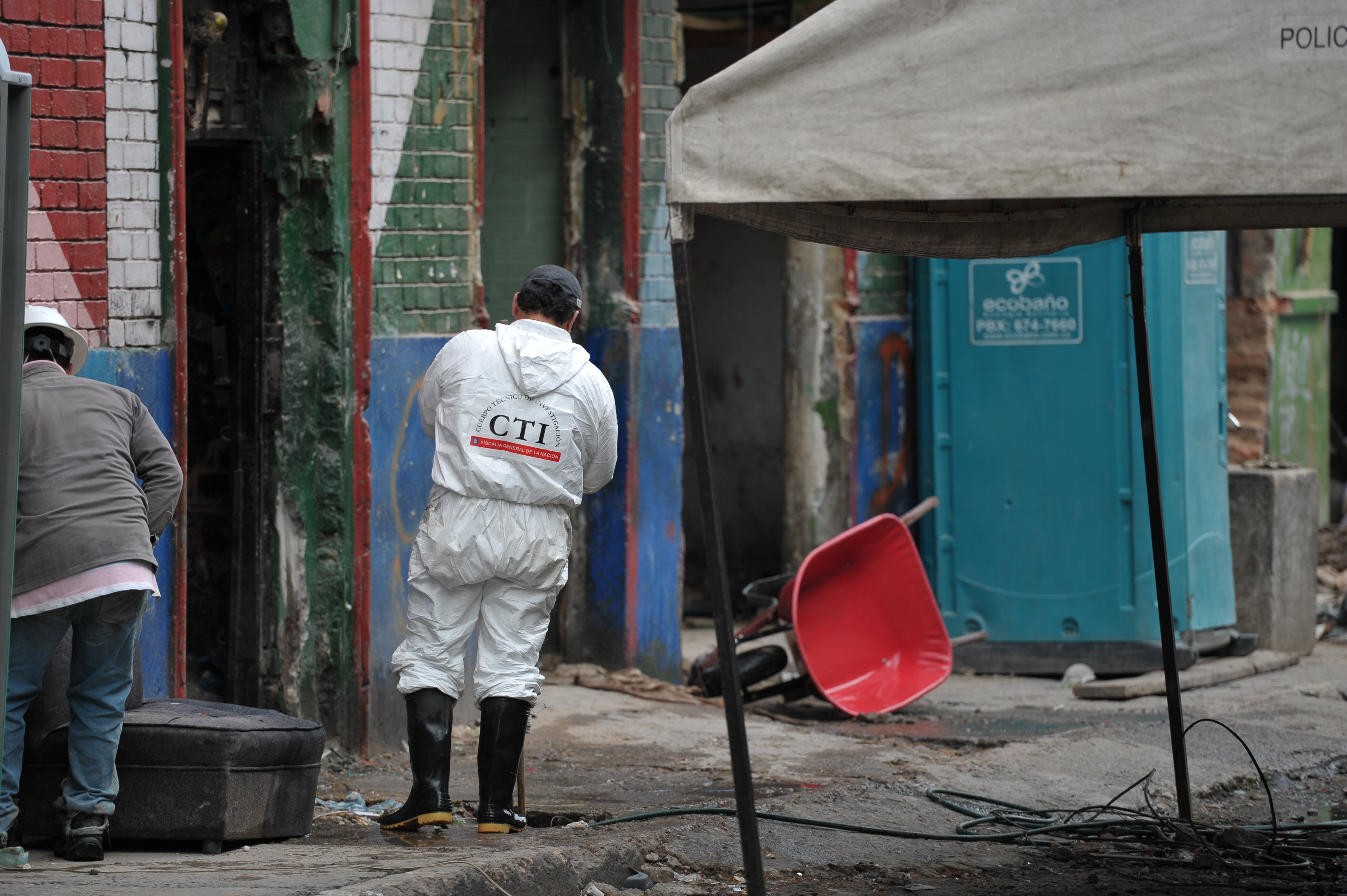 Siguen hallando restos humanos en Barranquilla