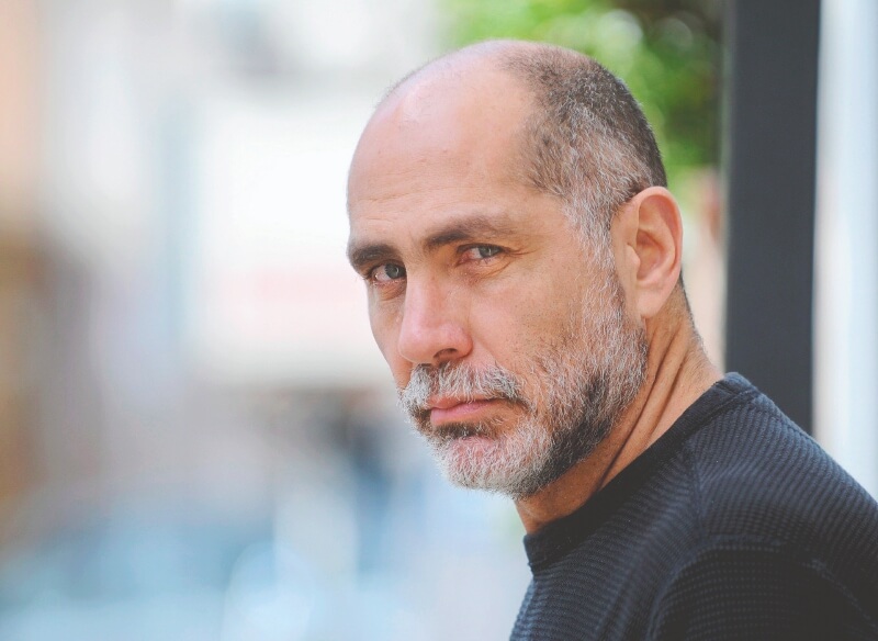 “No creo que el cine pueda cambiar la realidad, pero sí puede suscitar preguntas”