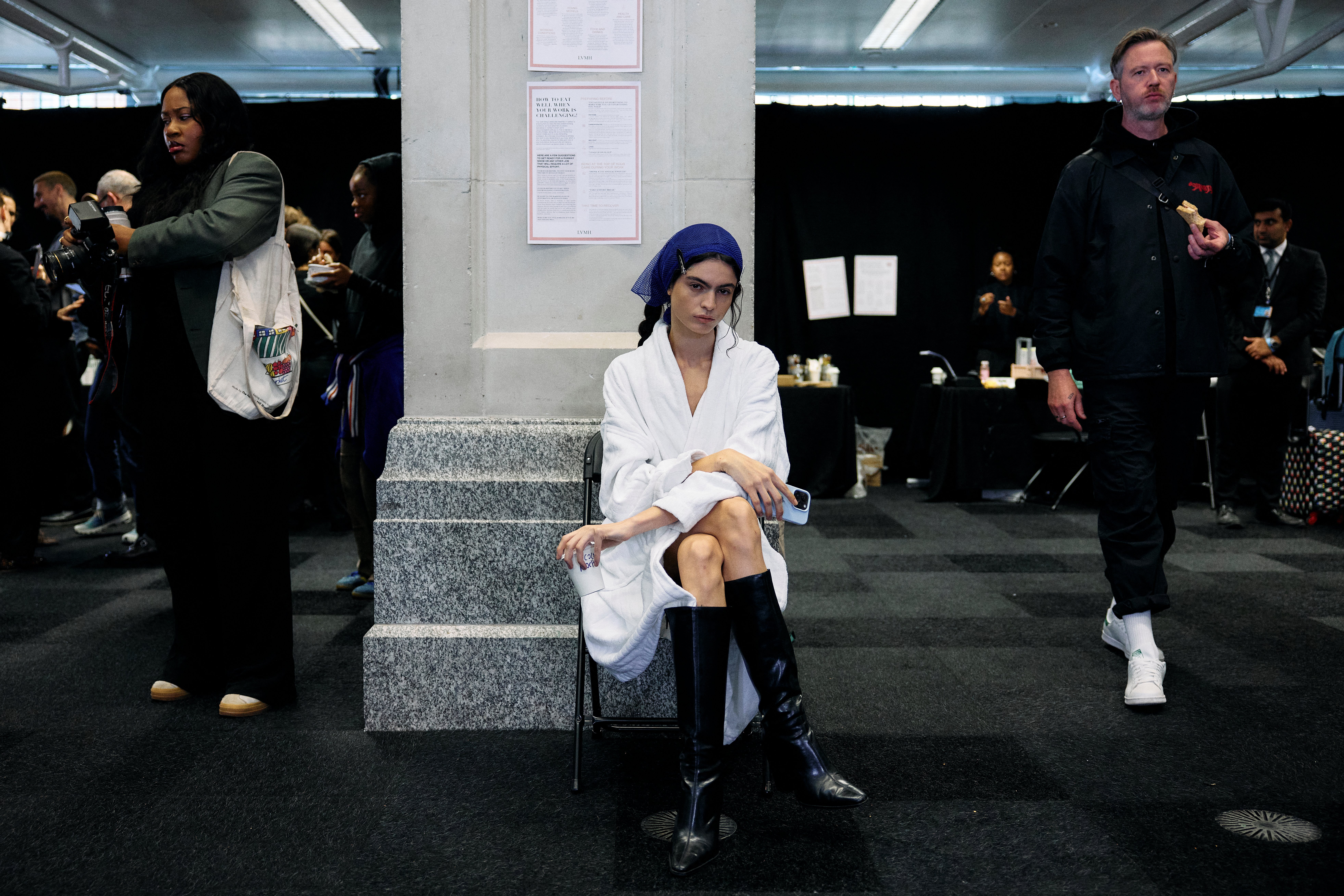 JW Anderson presentó minivestidos en todas sus formas en London Fashion Week